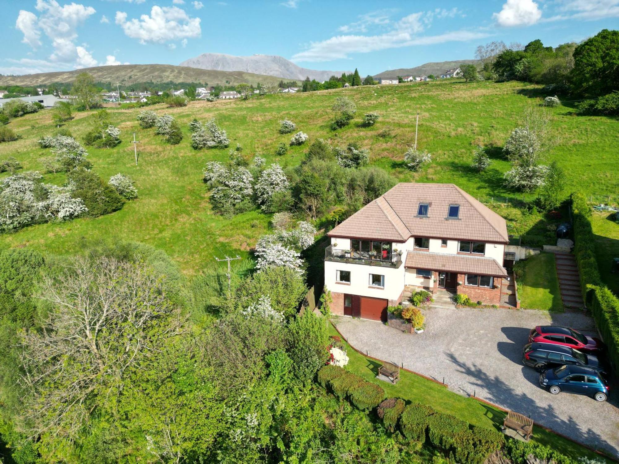Balcarres Self Catering Apartment Fort William Ngoại thất bức ảnh